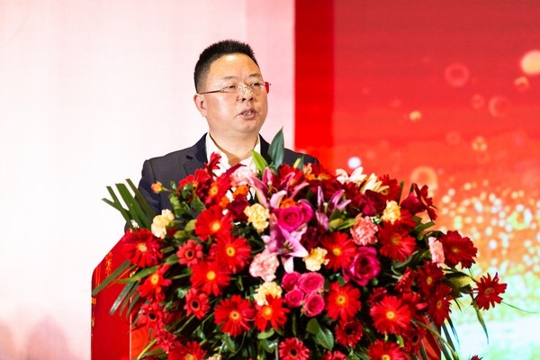 壹定发公司年会 (8 - 65).jpg